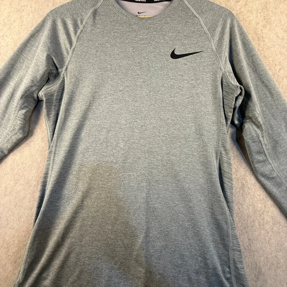 Nike Pro Dri-FIT Mens Small Grey Heather Long Sleeve Training Compression Shirt